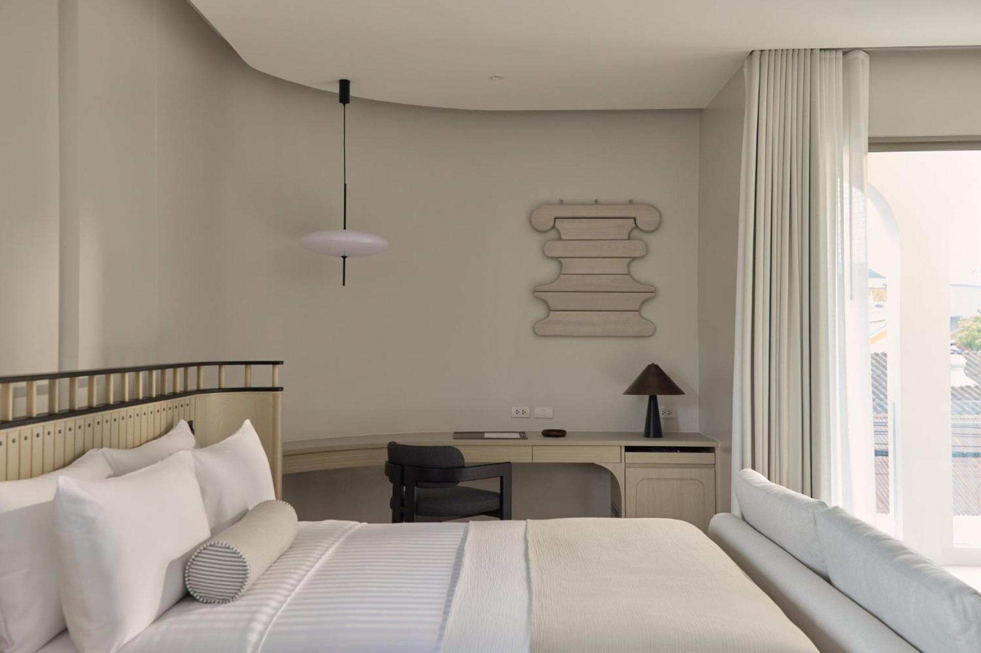 Отель Arco Phuket Town Экстерьер фото